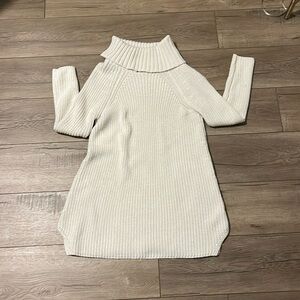 Knit dress 
Beige color 
Size small